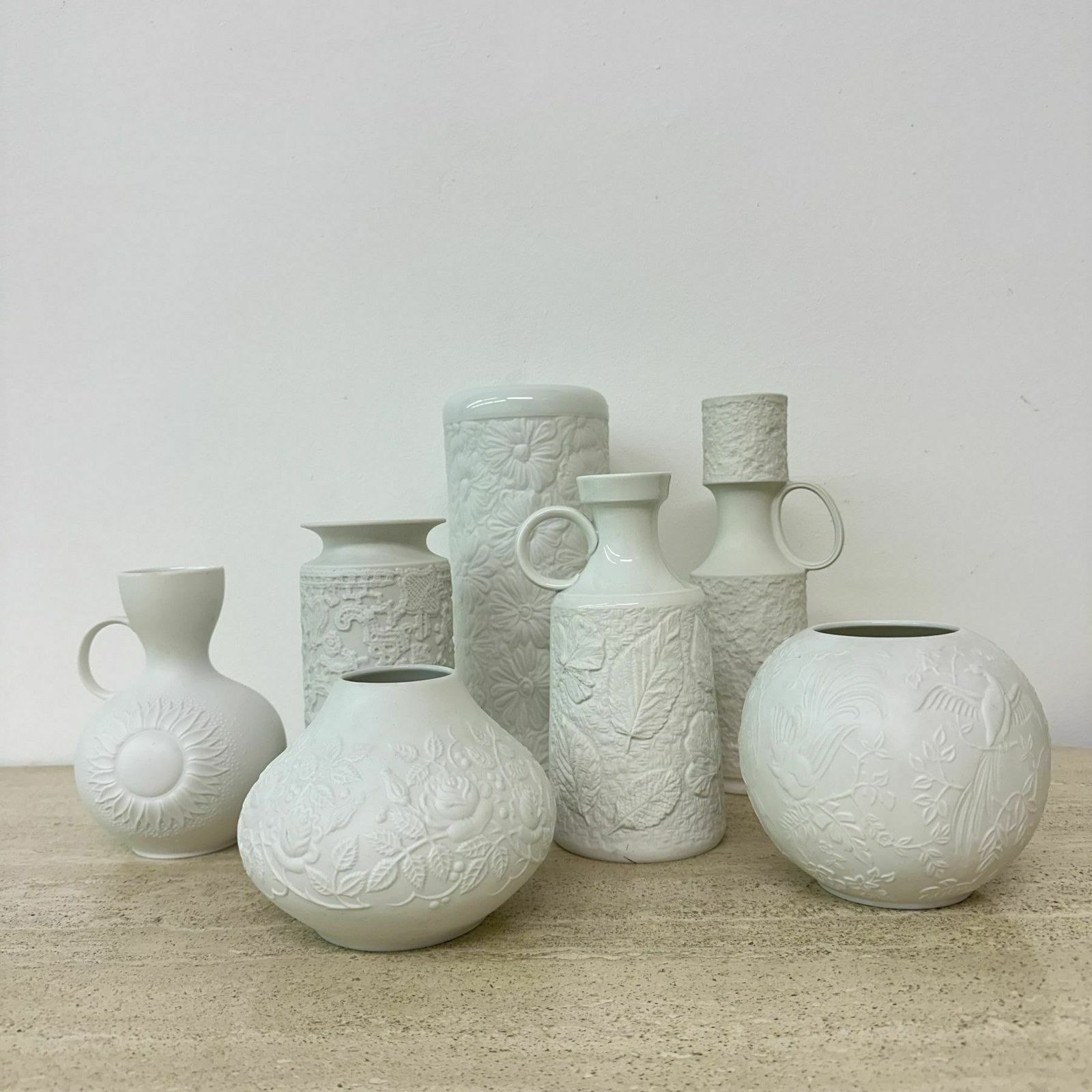 Set Van 7 Duitse Biscuit Vazen Kaiser Bavaria, Jaren 1960 photo Woonaccessoires