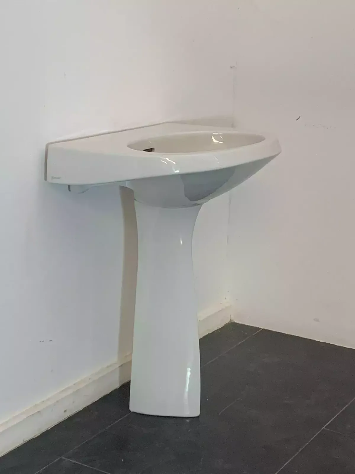 Gio Ponti Washbasin With Pedestal For Ideal Standard, 1960s photo vinterior