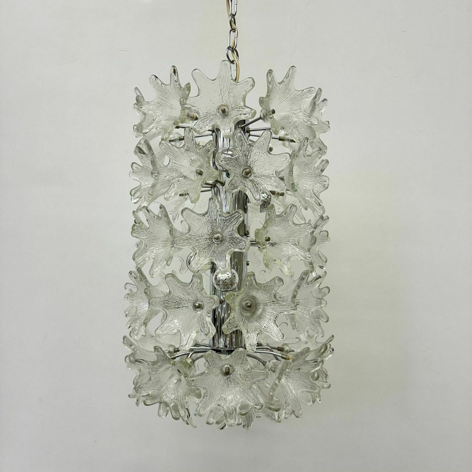 Spectacular Murano Glass Flower Chandelier By Venini For Veart, Italy 1970s