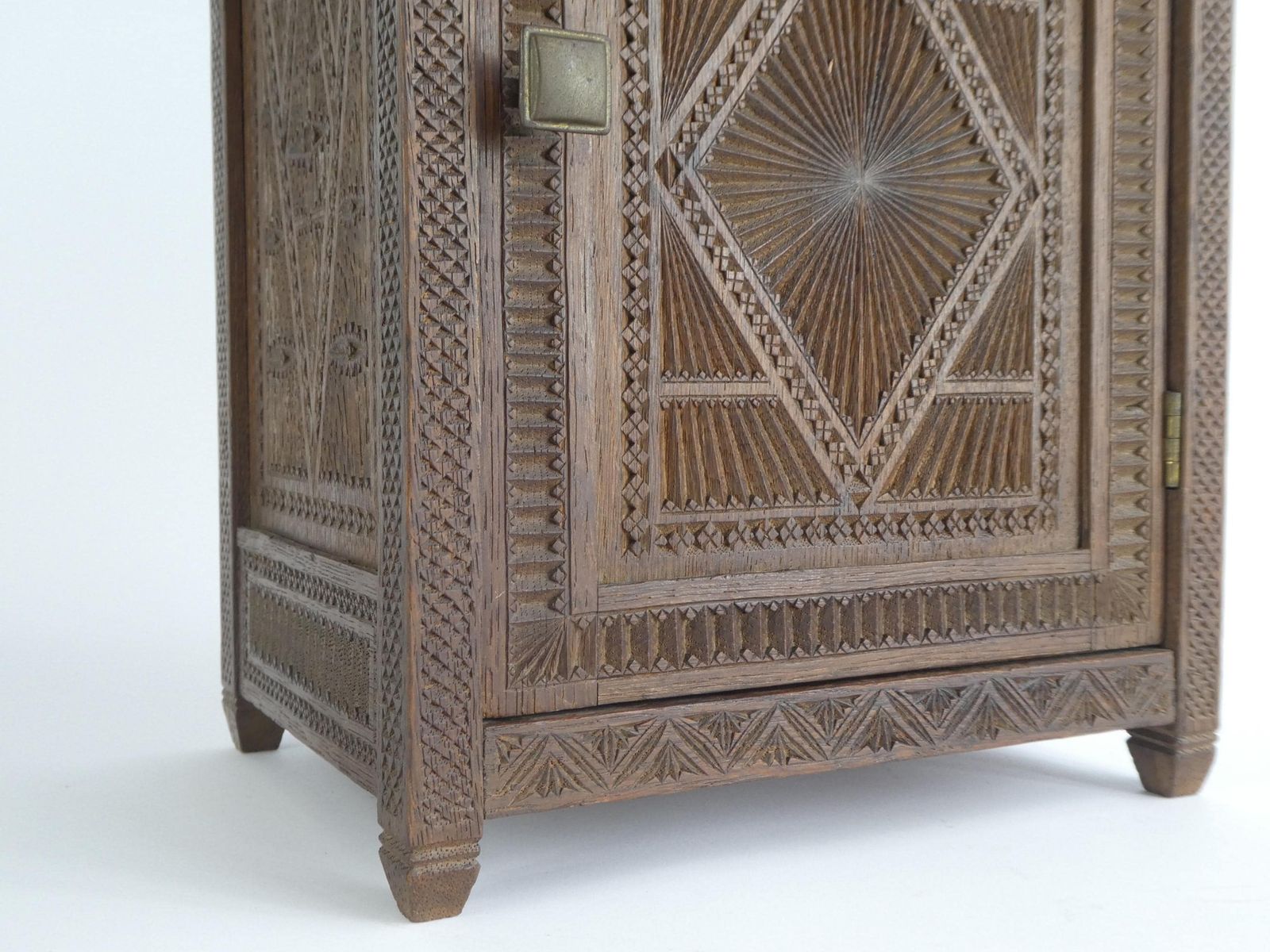 Antique Chip Carved Small Wooden Chest, Dutch Carved Medicine Cabinet, Farmhouse Decor Apothecary, Storage Box, Folk Art photo 245.0