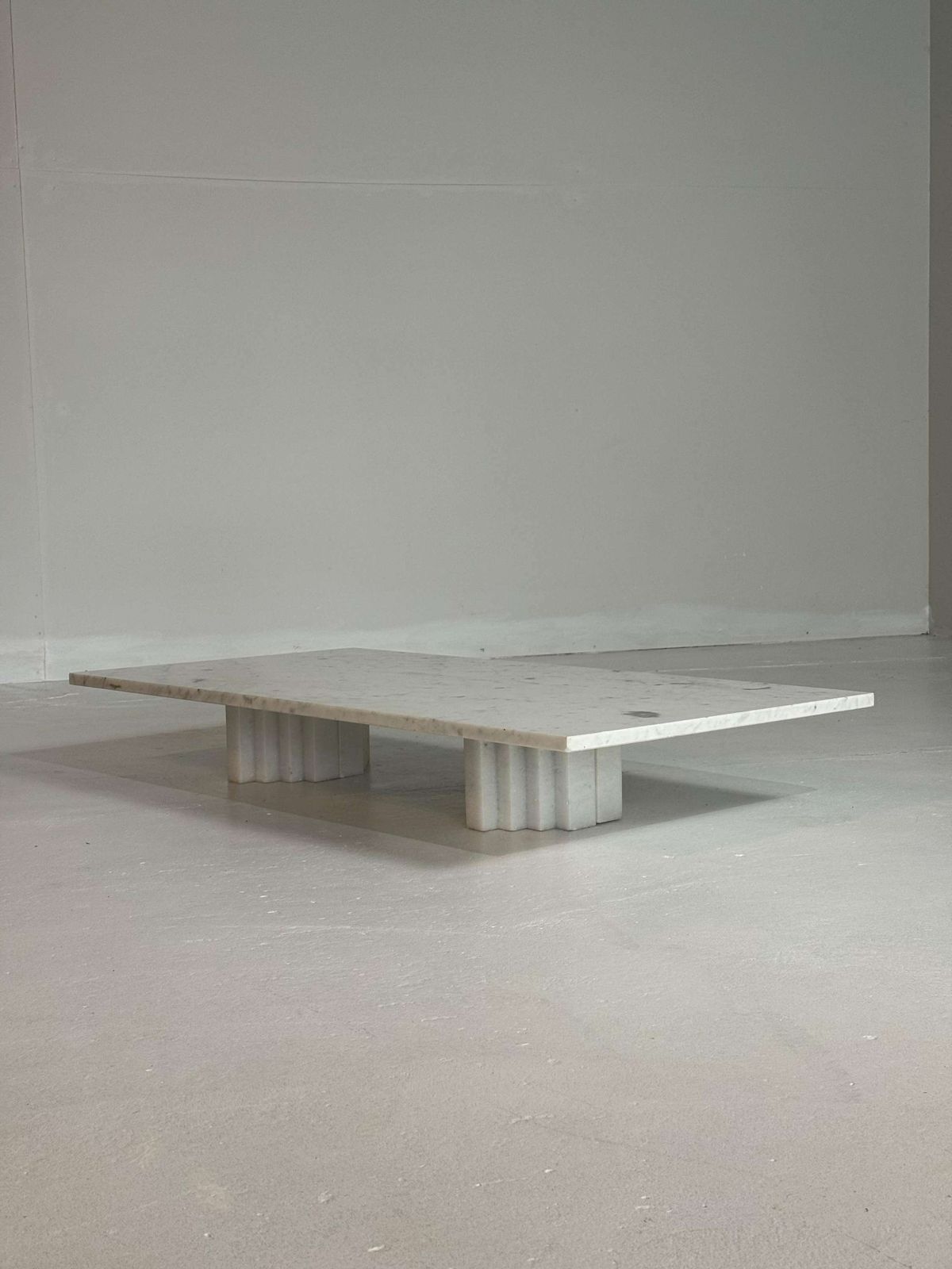 White Carrara Marble Coffeetable