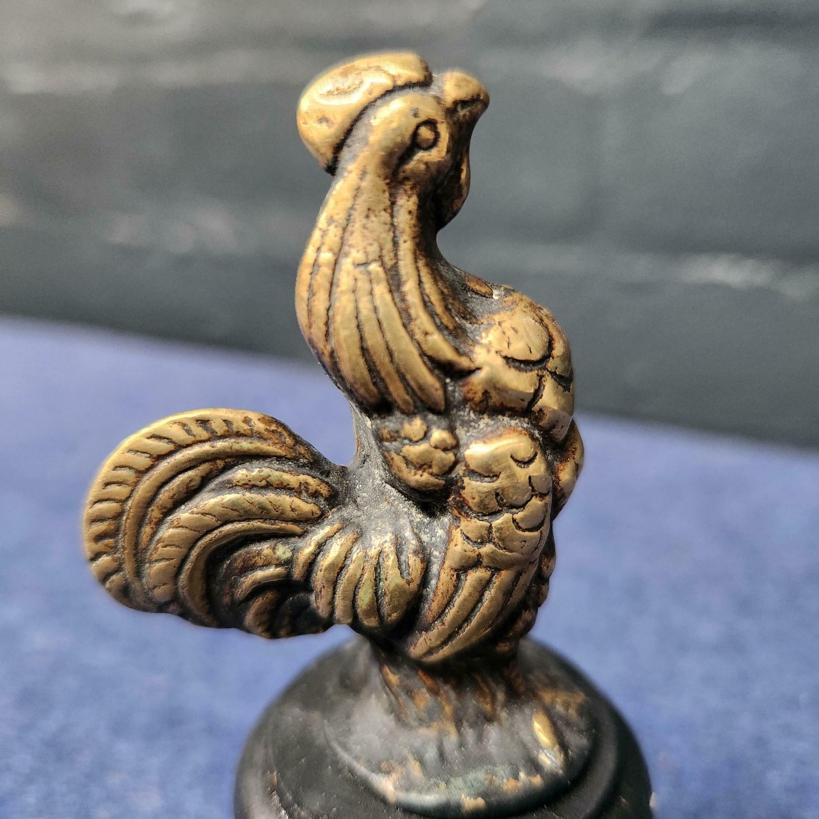 photo furniture Brass Cockerel/Rooster Car Mascot