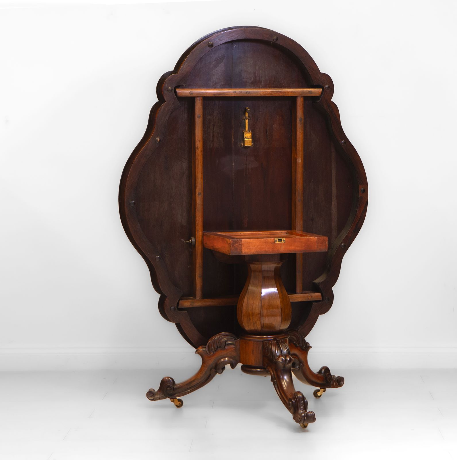 photo vinterior Victorian Rosewood Breakfast Centre Tilt Top Table 1860s