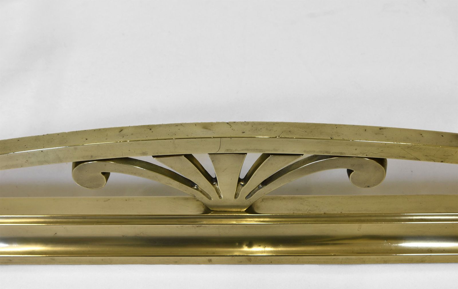 Edwardian Art Nouveau Brass Fireplace Fender Circa 1900 photo vinterior