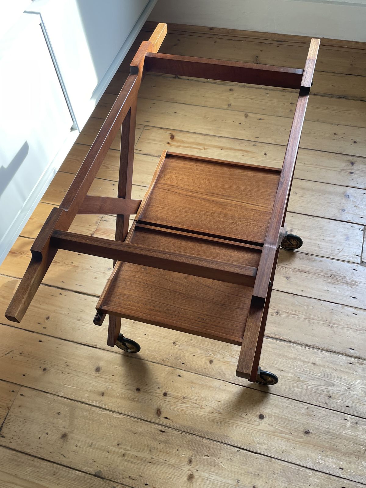 Laurids Lønborg Danish Bar Cart / Drinks Trolley (C. 1960s) | Rare | Mid Century photo vinterior