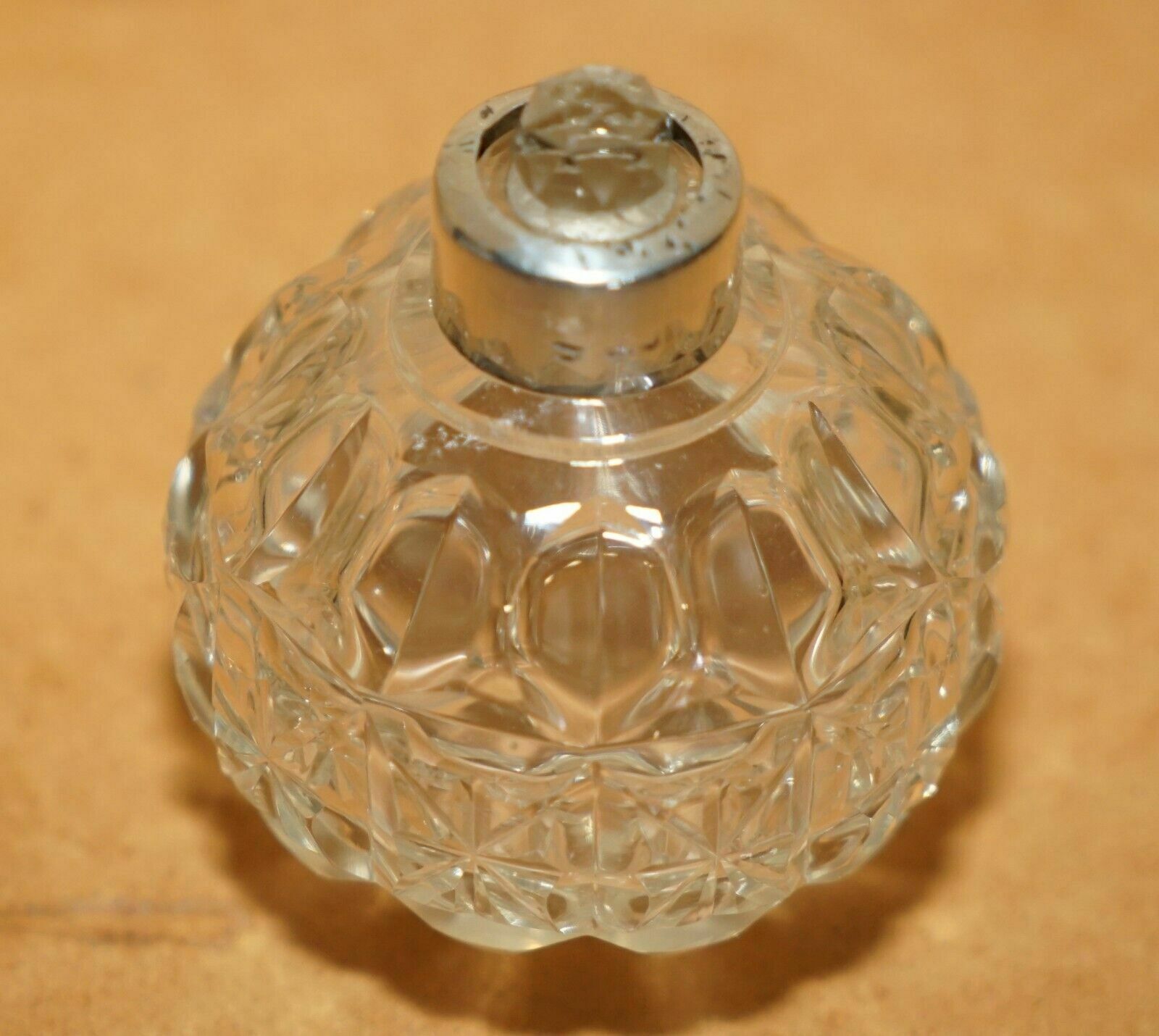 Art Deco Antique Sterling Silver Perfume Bottle In Round Cut Glass Crystal photo Home Decor