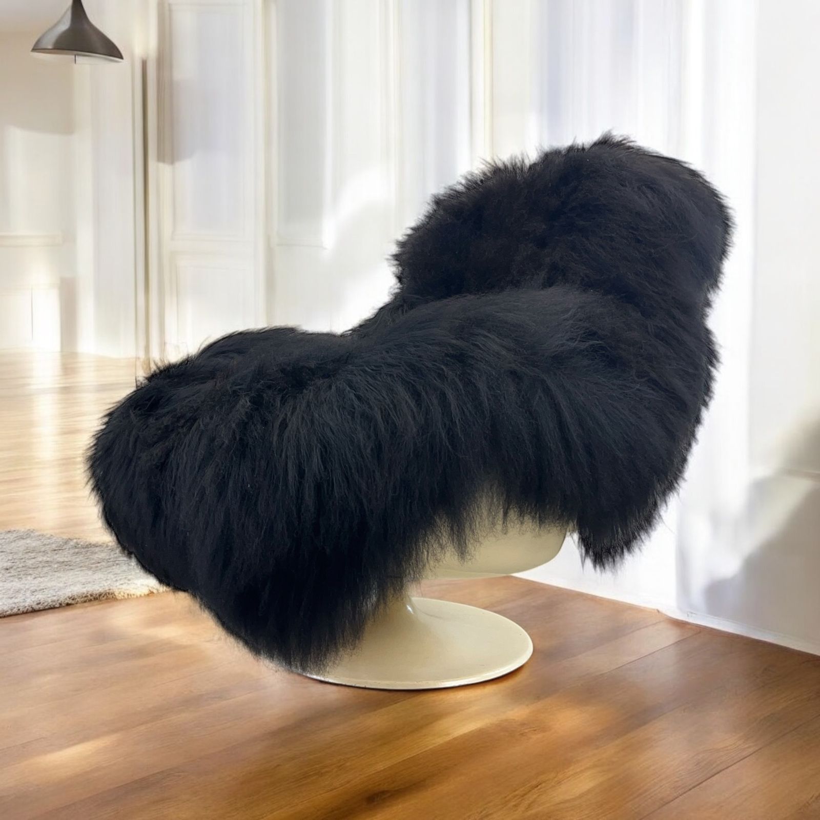 Sheepskin Lurashell Space Age Swivel Chair Chaise Longue Fluffy Furry Yetti