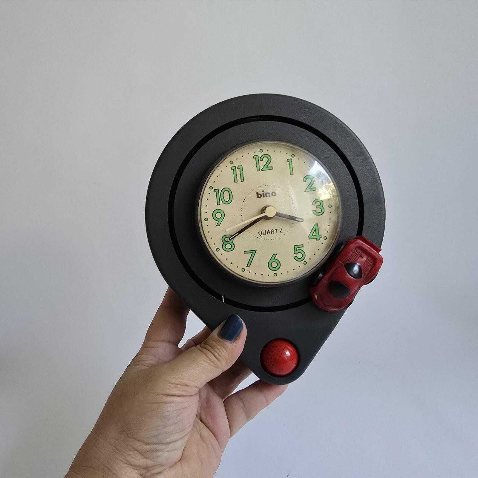 Vintage Pop Art Plastic Wall Clock With Alarm 90s photo vintage
