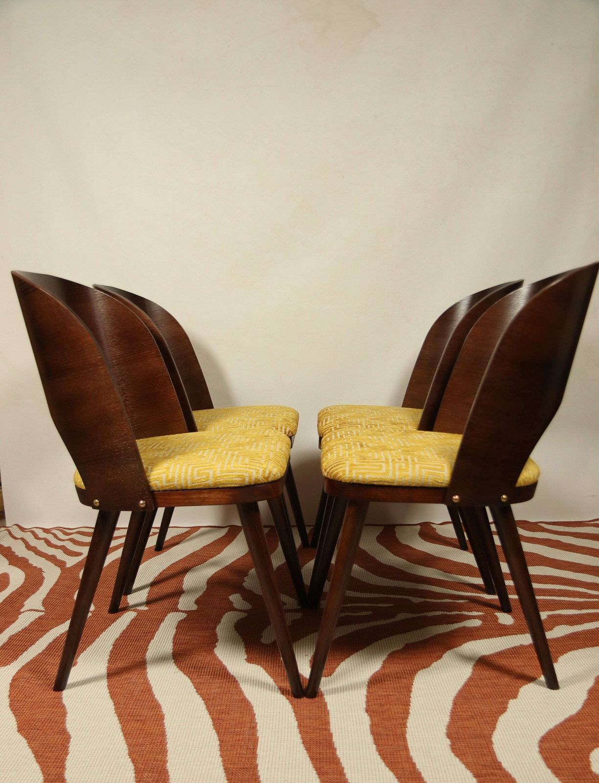 Art Deco Set Of 4 Chairs Dining Chairs Oak Wood And Geometrical Jacquard Yellow Gold Upholstery photo for sale