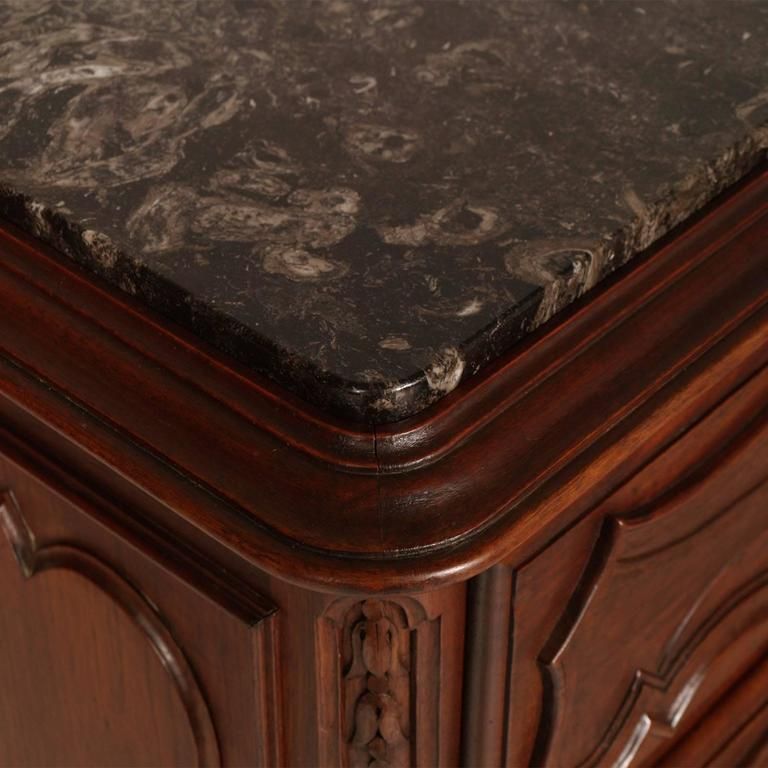 photo furniture Superb Italy Baroque Massive Carved Walnut Complete Bedroom Sets