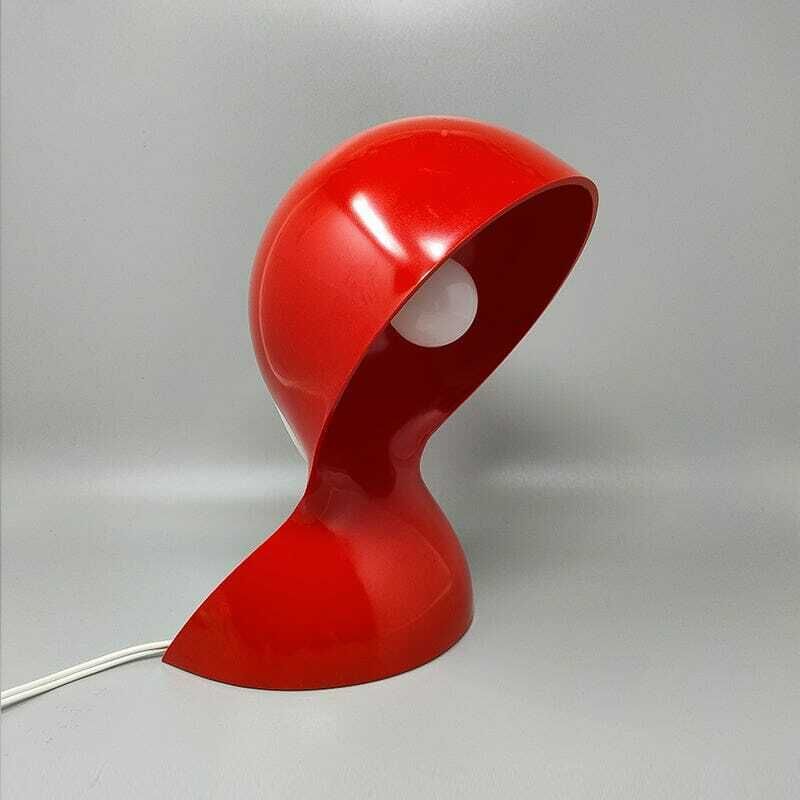 1960s Original Red Dalù Table Lamp By Vico Magistretti For Artemide (Not A Replica) photo Lighting