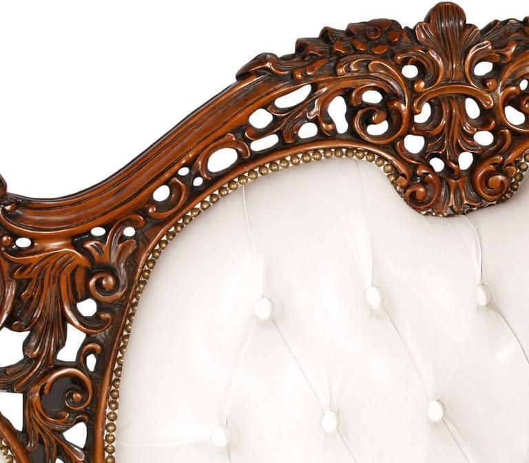Early 20th C. Venetian Rococo Baroque Capitonné Sofa With A Pair Of Armchair photo vinterior
