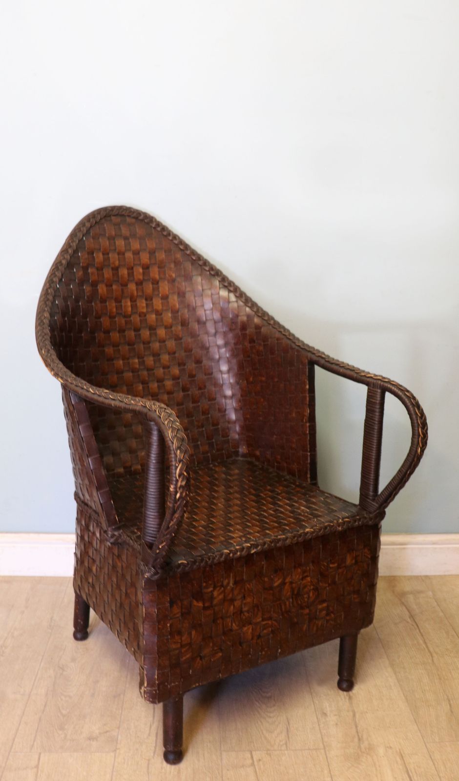 A Wonderful, Vintage High Back Patent Ply Fibre Armchair. photo 220.0
