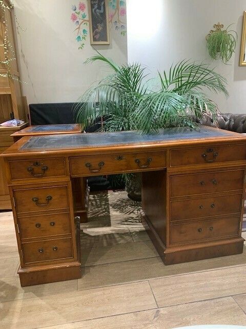 Mahogany Twin Pedestal Study Desk And Set Of Drawers photo Furniture
