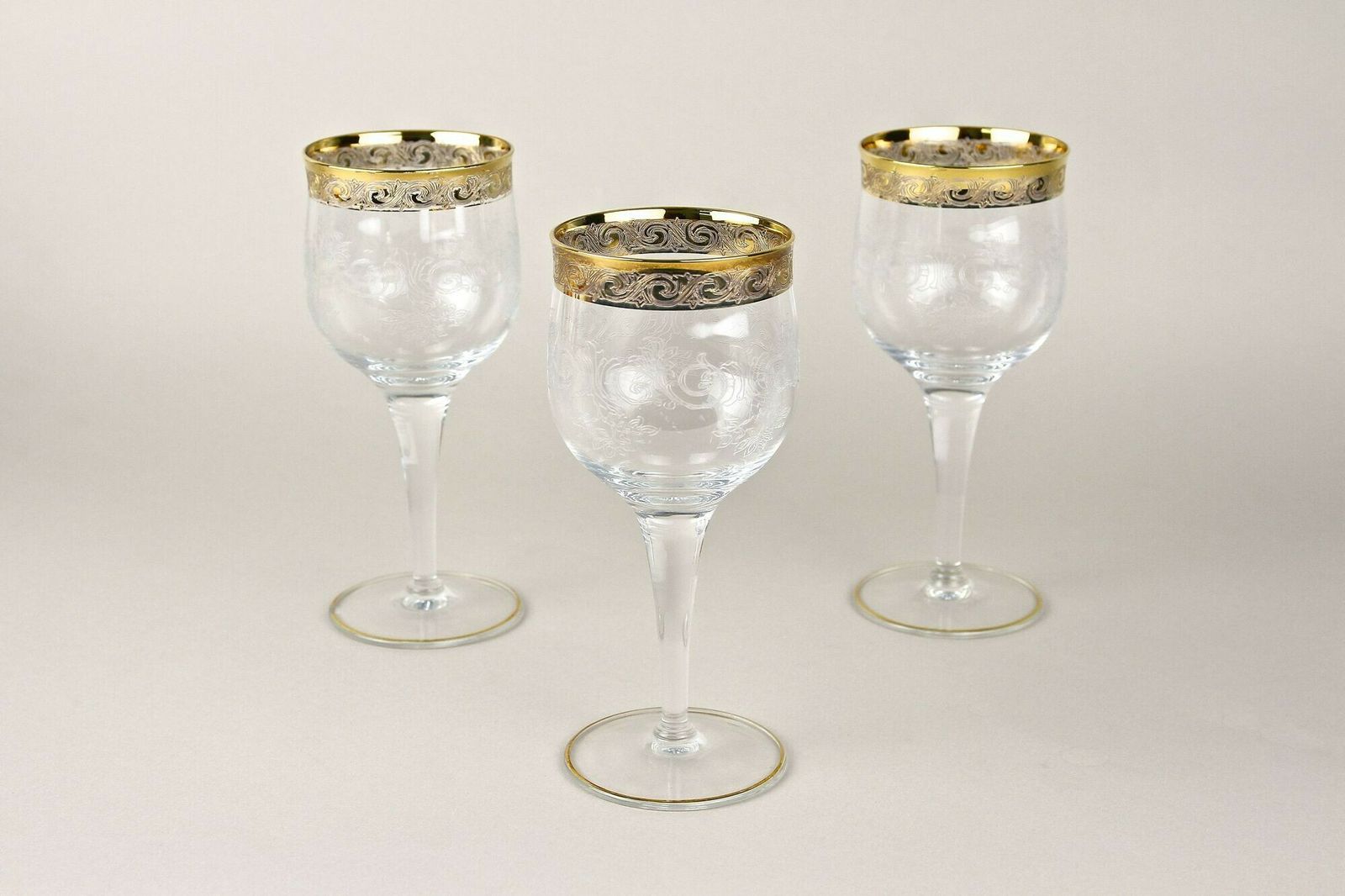 20th Century Murano Wine Glasses With Gold Rim, Set Of 6, Italy Ca. 1940 photo vintage