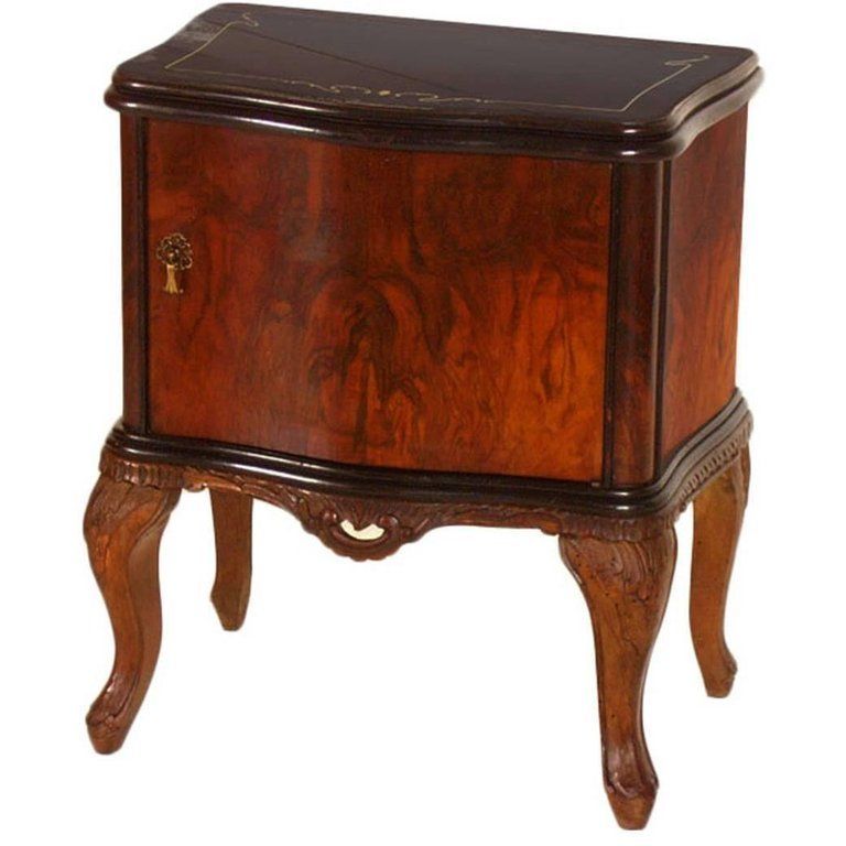 Venetian Early 20th Century Baroque Nightstand Hand Carved Walnut, Burl Restored