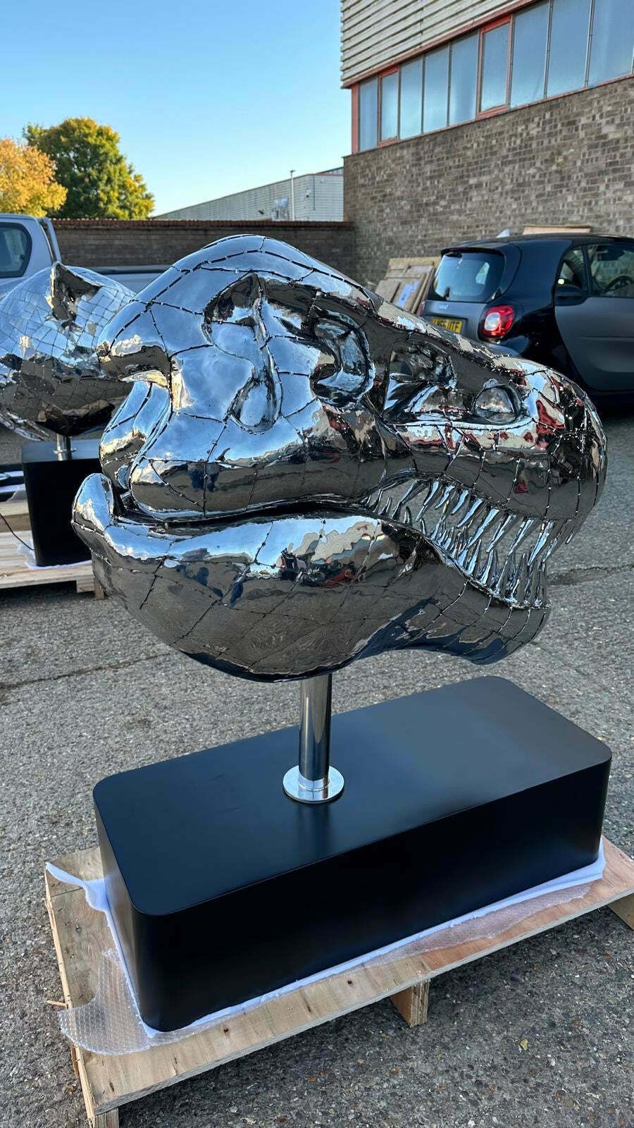 Art “Art Paris” Sculpture, One Of A Kind, T Rex Skull photo