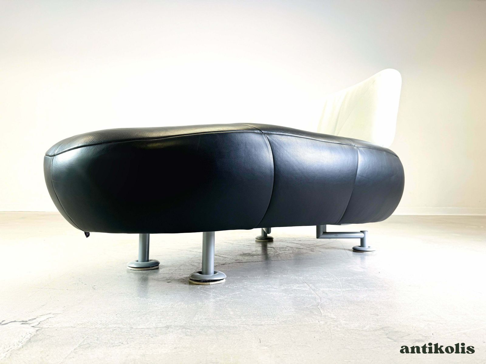Chaise Longue Kikki Leolux Lounger Chaise Longue Leather Sofa photo for sale