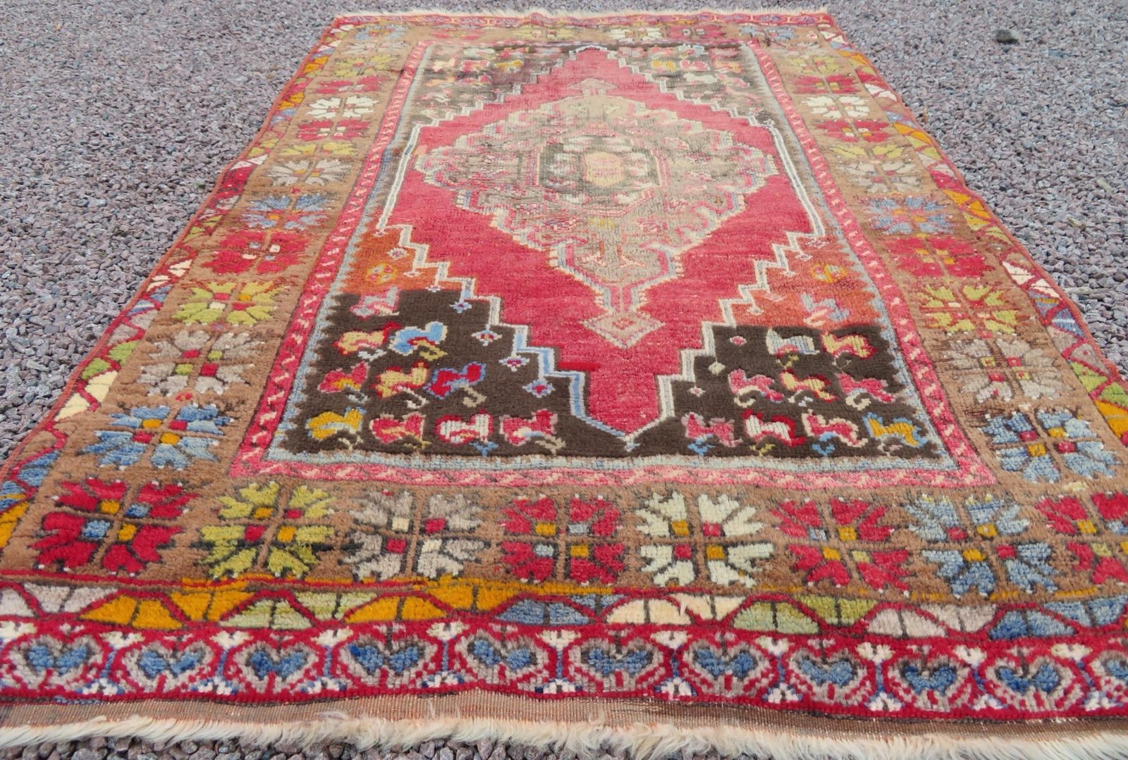 Antique Turkish Mujur Mudjur Rug. Kirsehir Province. Central Anatolia. Late 19th Century. photo for sale