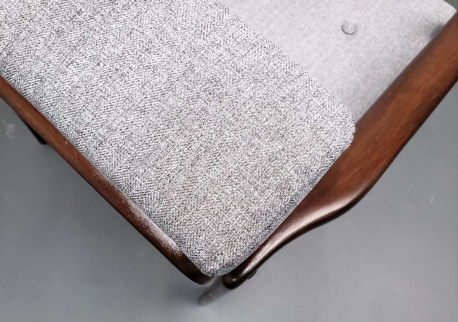 One Left   1960's Mid Century Lounger By Baczyk In Grey Tweed photo Furniture