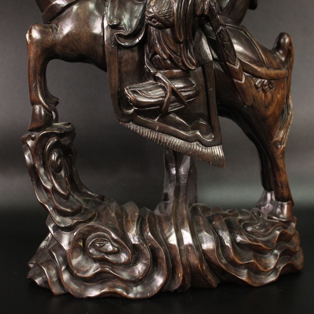 Oriental Sculpture From The First Half Of The 20th Century photo furniture