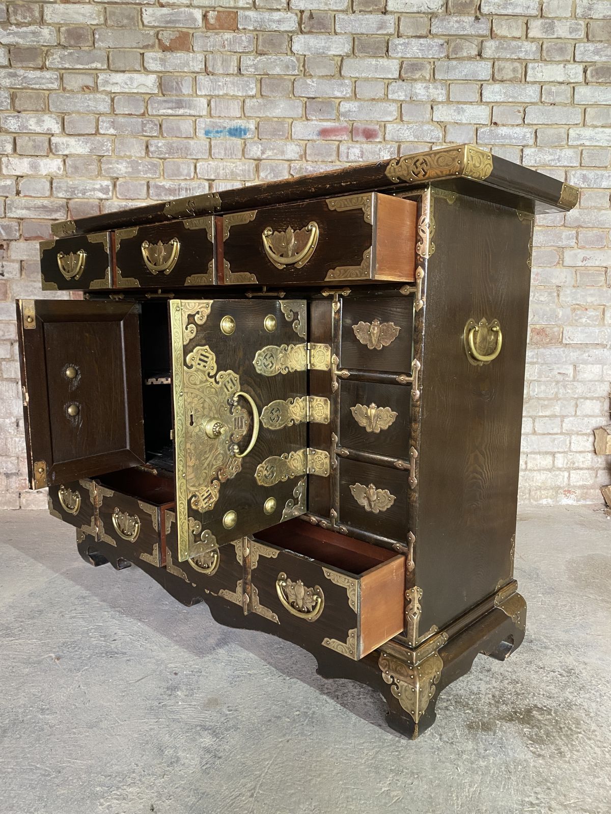 Large Korean Chest Or Morijang photo Furniture