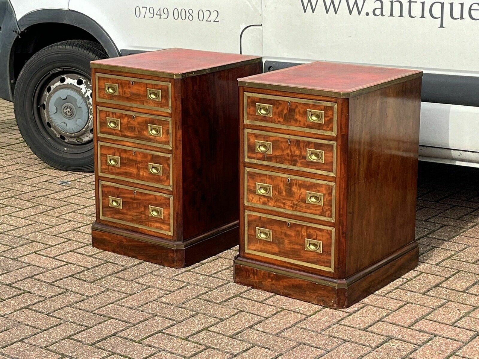 photo vinterior Antique Pair Of Bedside Drawers. Mahogany With Brass Bound Decoration