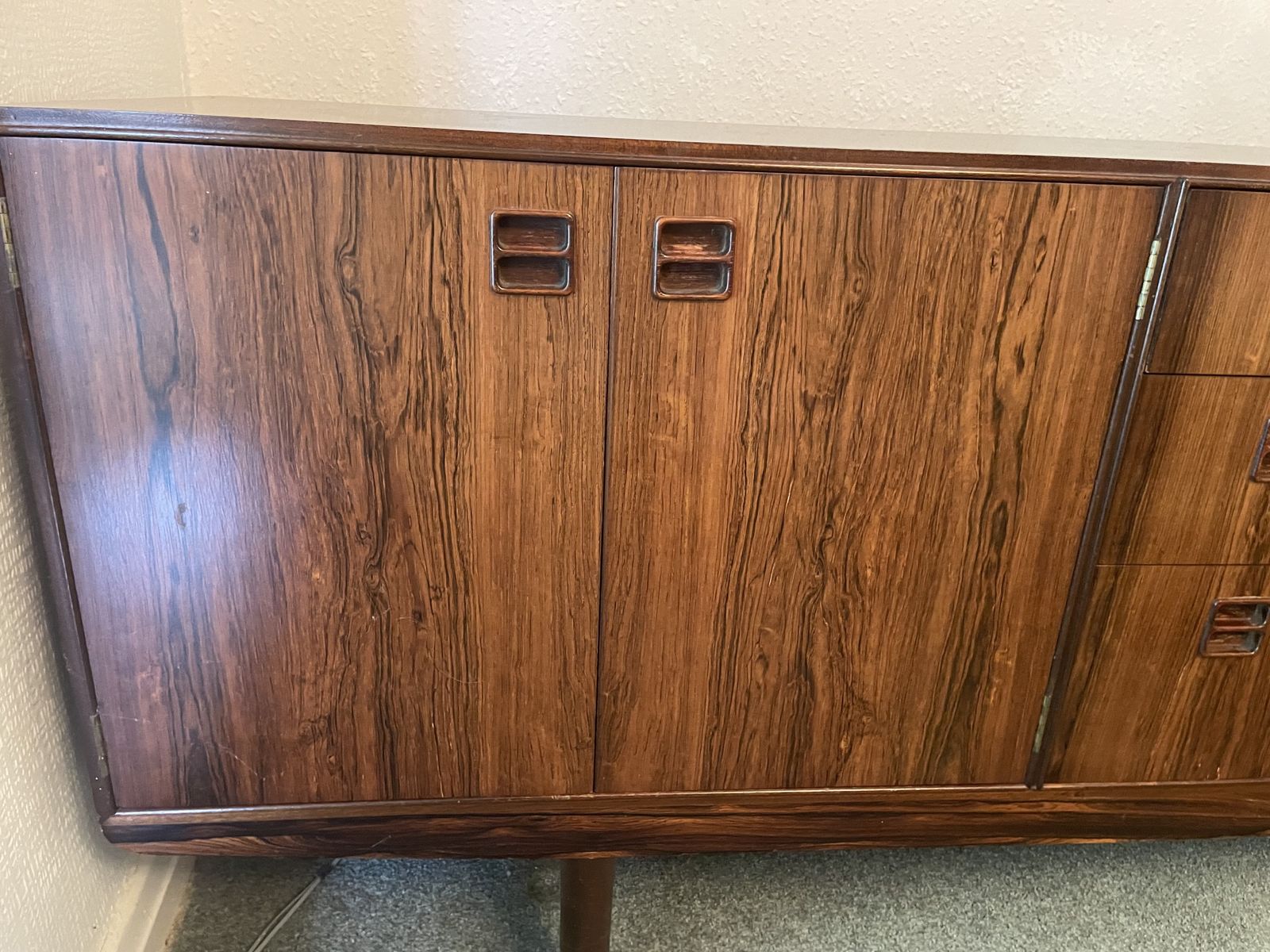 Beithcraft Rare Rosewood Sideboard By Guille / Van Rossi Mid Century photo for sale