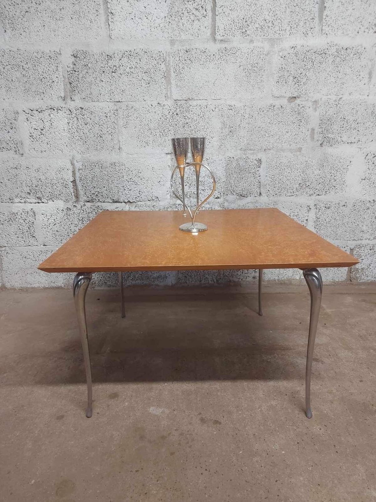 19th Century  French Art Nouveau  Birdseye  Maple Coffee Table And Two Chairs photo Furniture