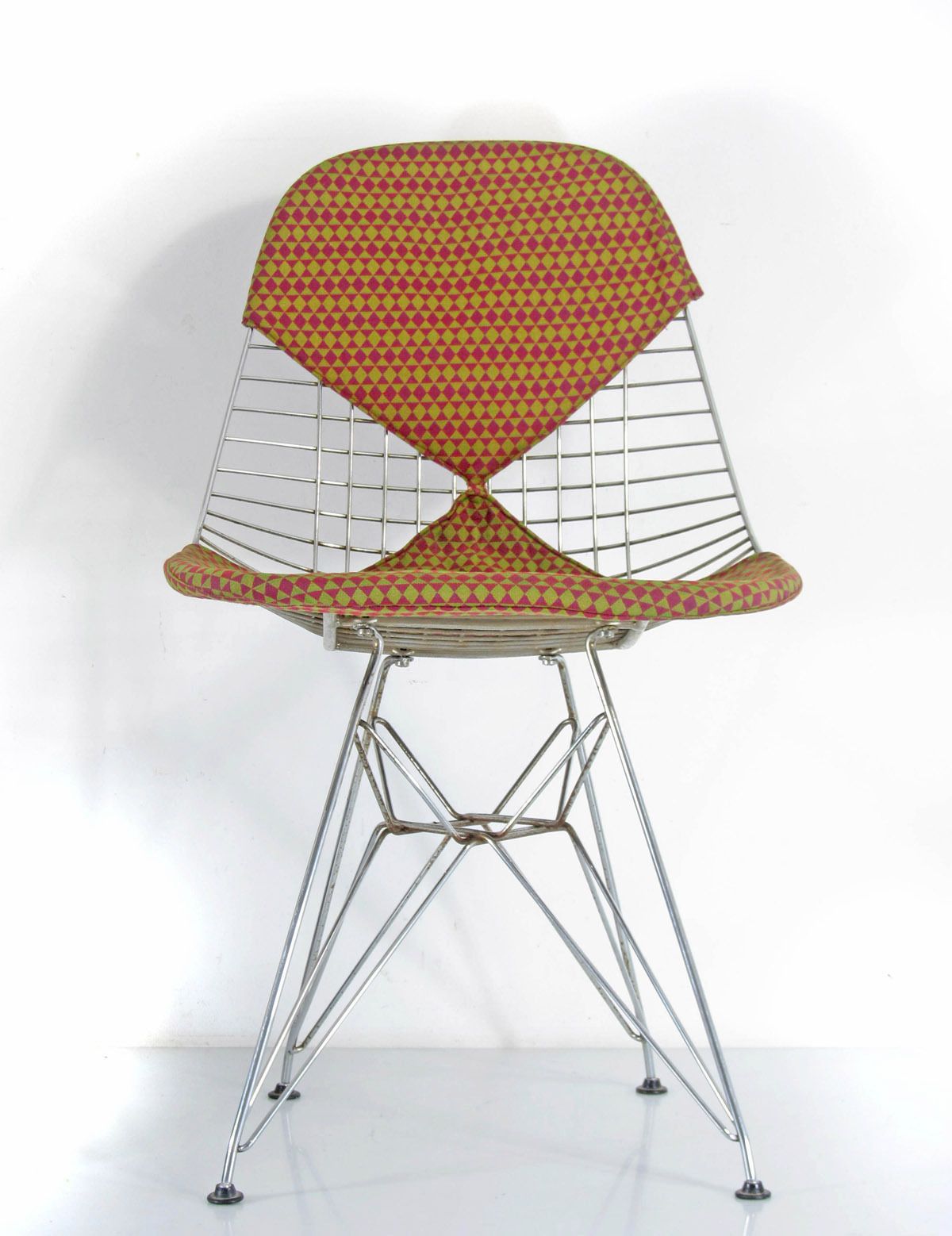 Charles Eames Dkr 2, Alexander Girard Fabric, Wire Chair photo furniture