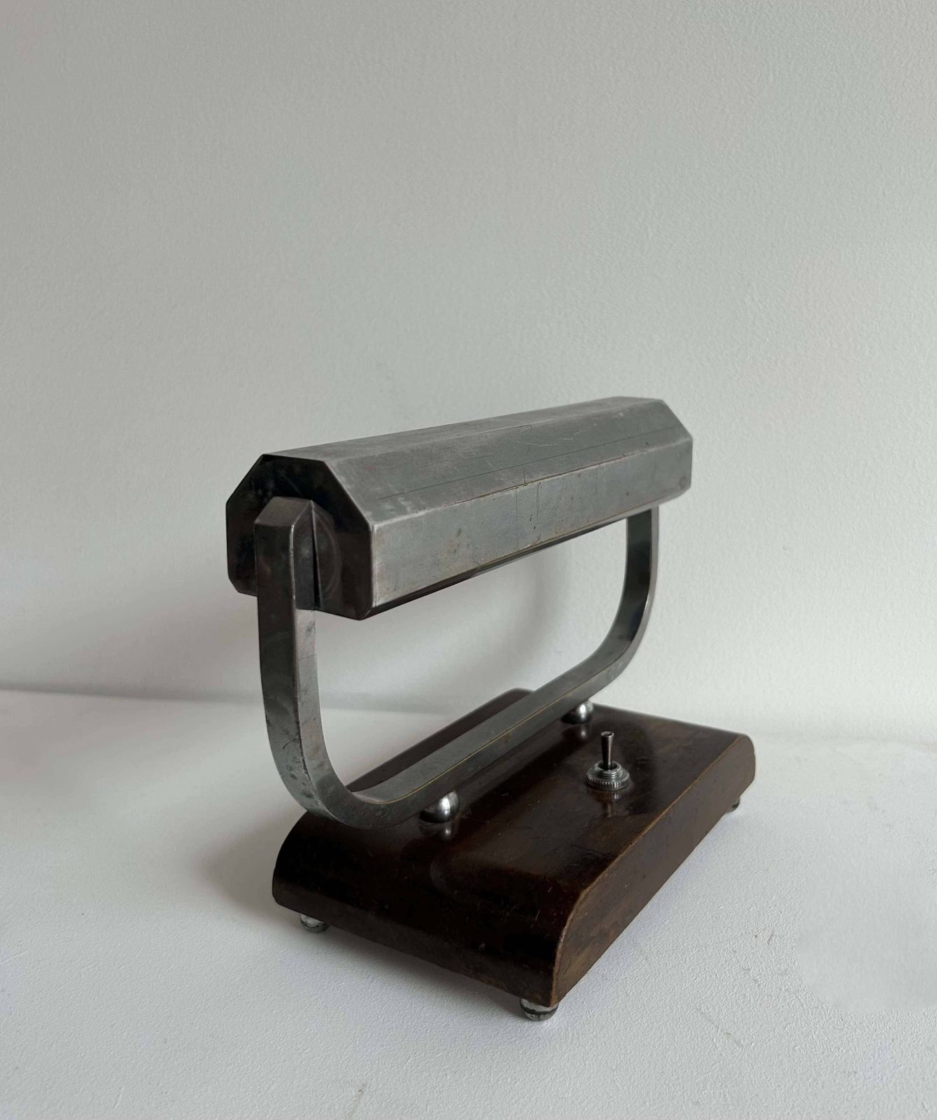 Modernist Art Deco Desk Lamp In Chromed Metal And Wood, France 1930 photo Lighting