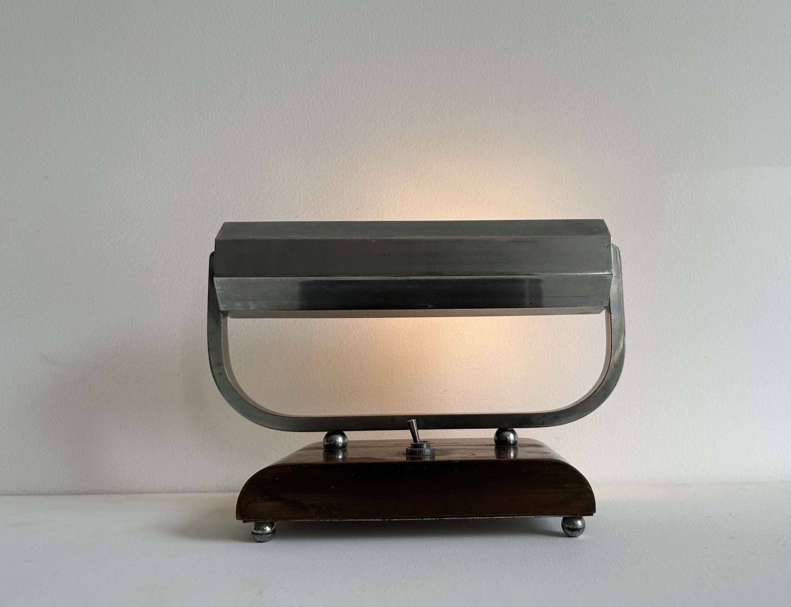 photo buy Modernist Art Deco Desk Lamp In Chromed Metal And Wood, France 1930