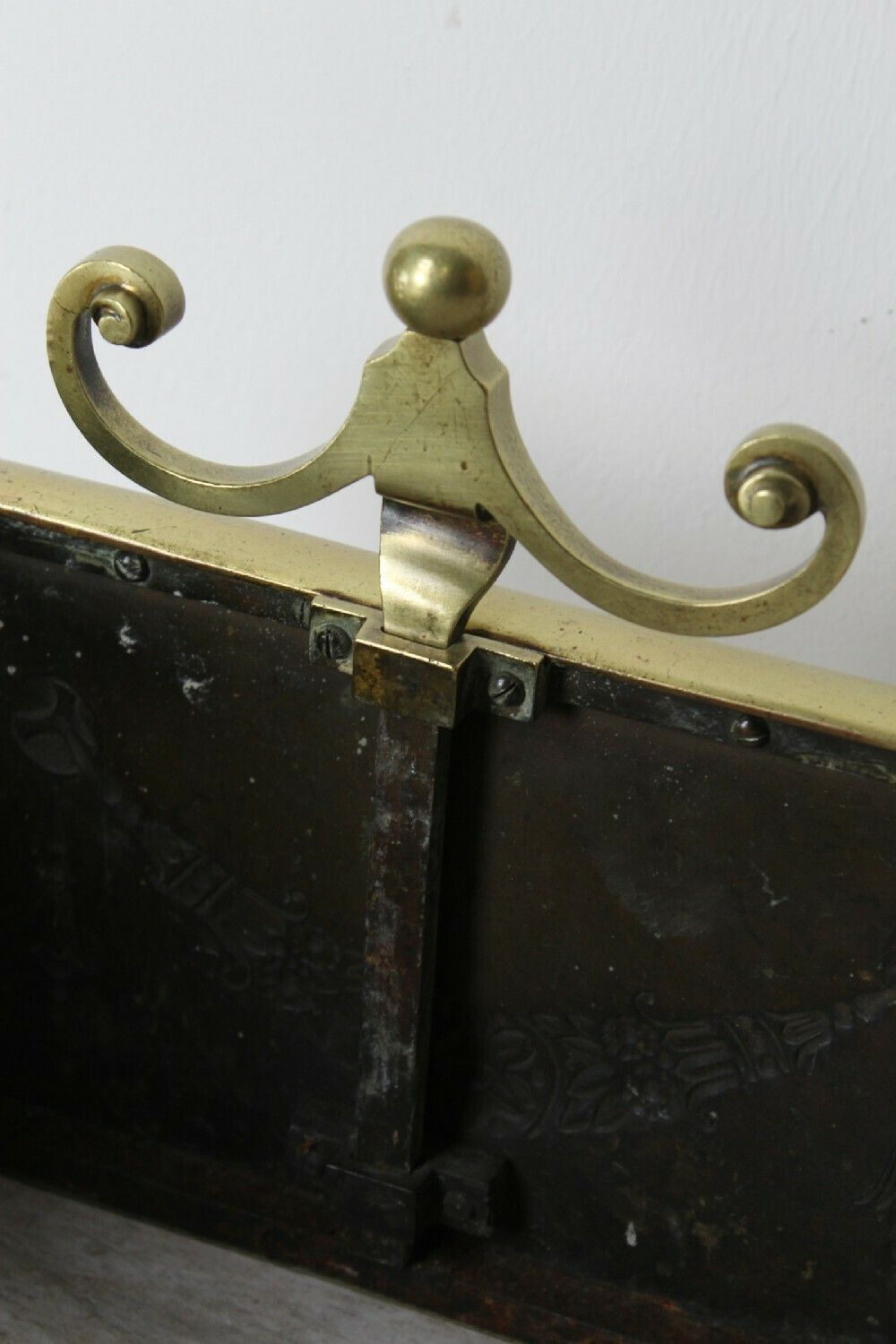 Large (4ft6) Victorian Brass Neoclassical Fire Fender photo vintage