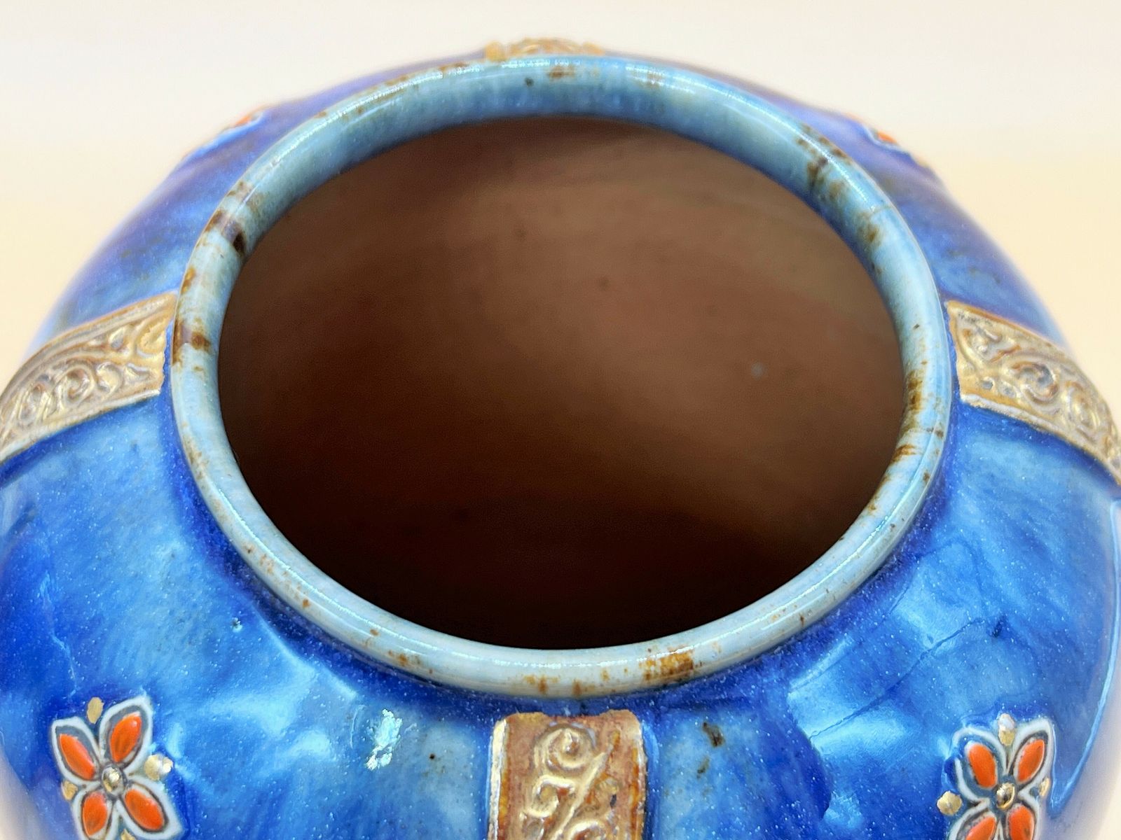Antique Pair Of Florrie Jones Royal Doulton Pottery Vases. 8565a. C1910. photo vinterior