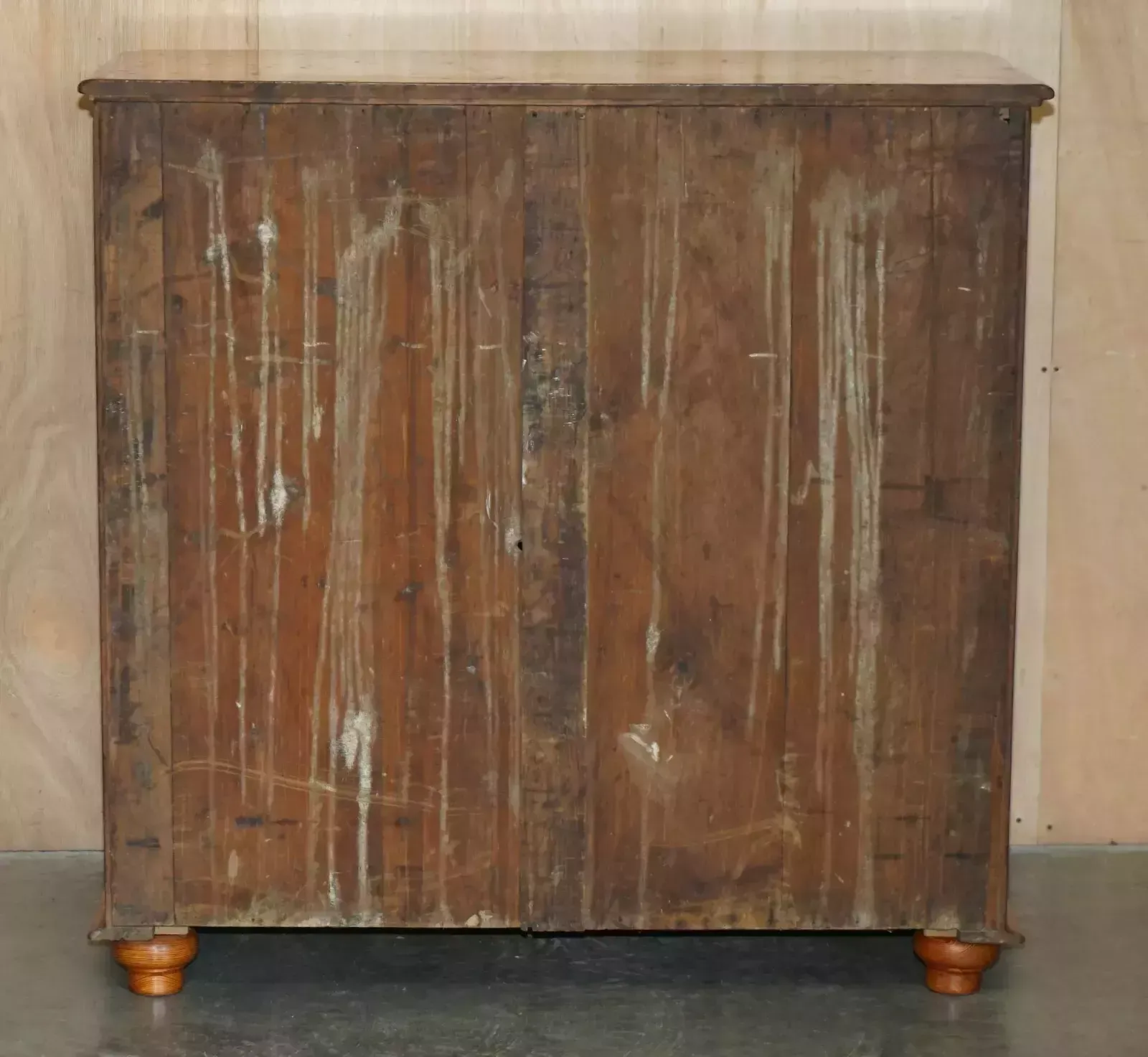 photo vinterior Very Large Antique Victorian Circa 1880 Farm House Pitch Pine Chest Of Drawers