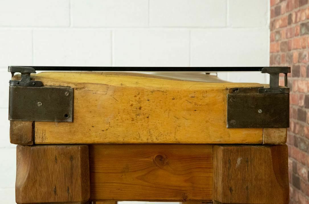 Antique Butchers Block Island photo 1598.0