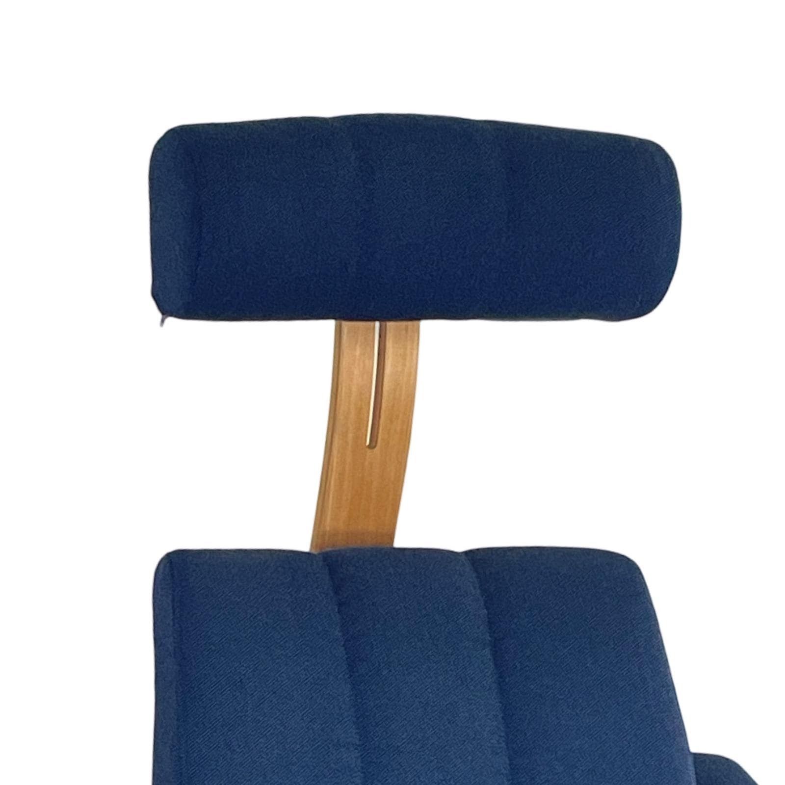 Peter Opsvik   Stokke   Duo Balance (Design Form 1991) Ergonomically Shaped Rocking Chair   Light Oak And Blue Upholstery photo 1199.0