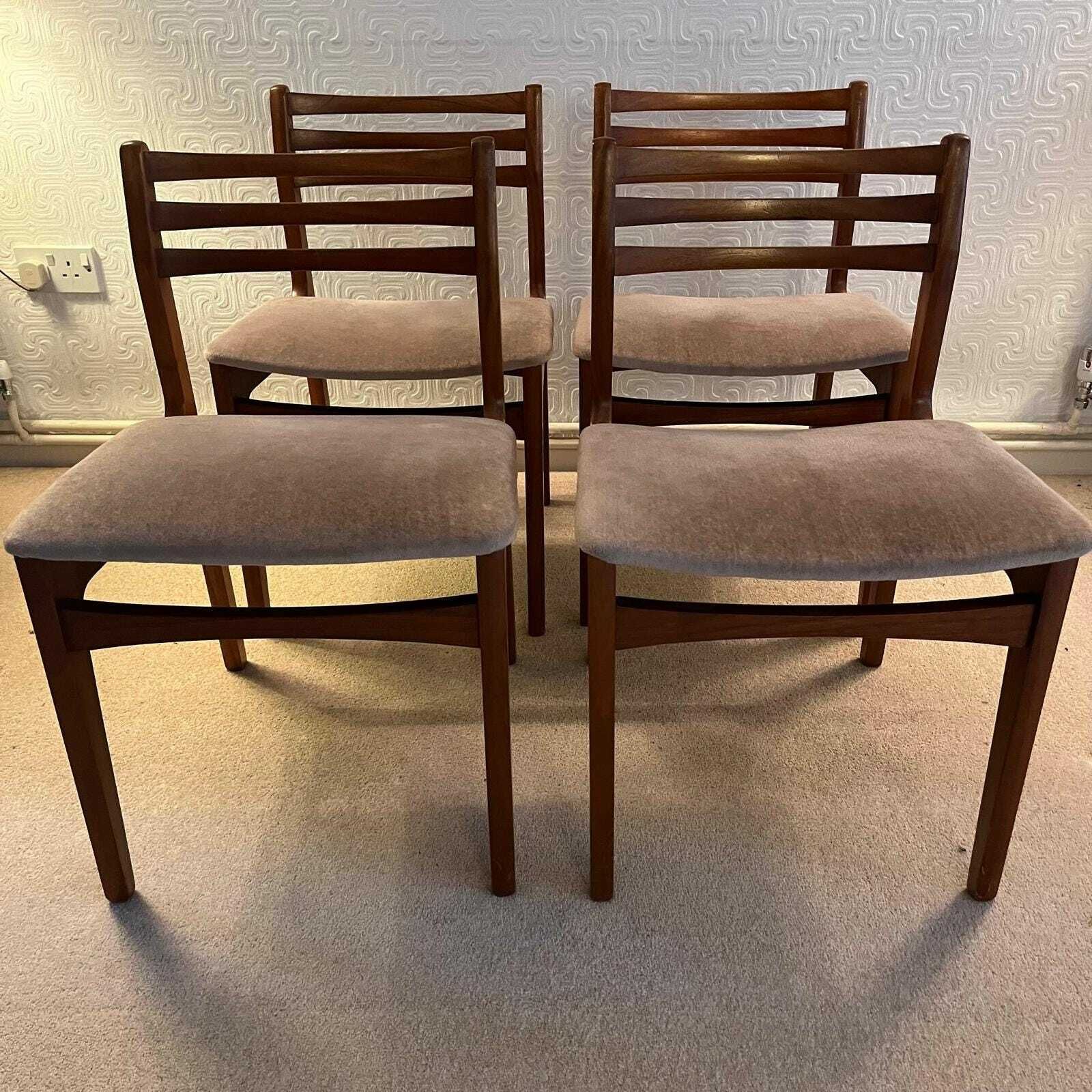 photo furniture 1970s Mid Century Teak Dining Chairs