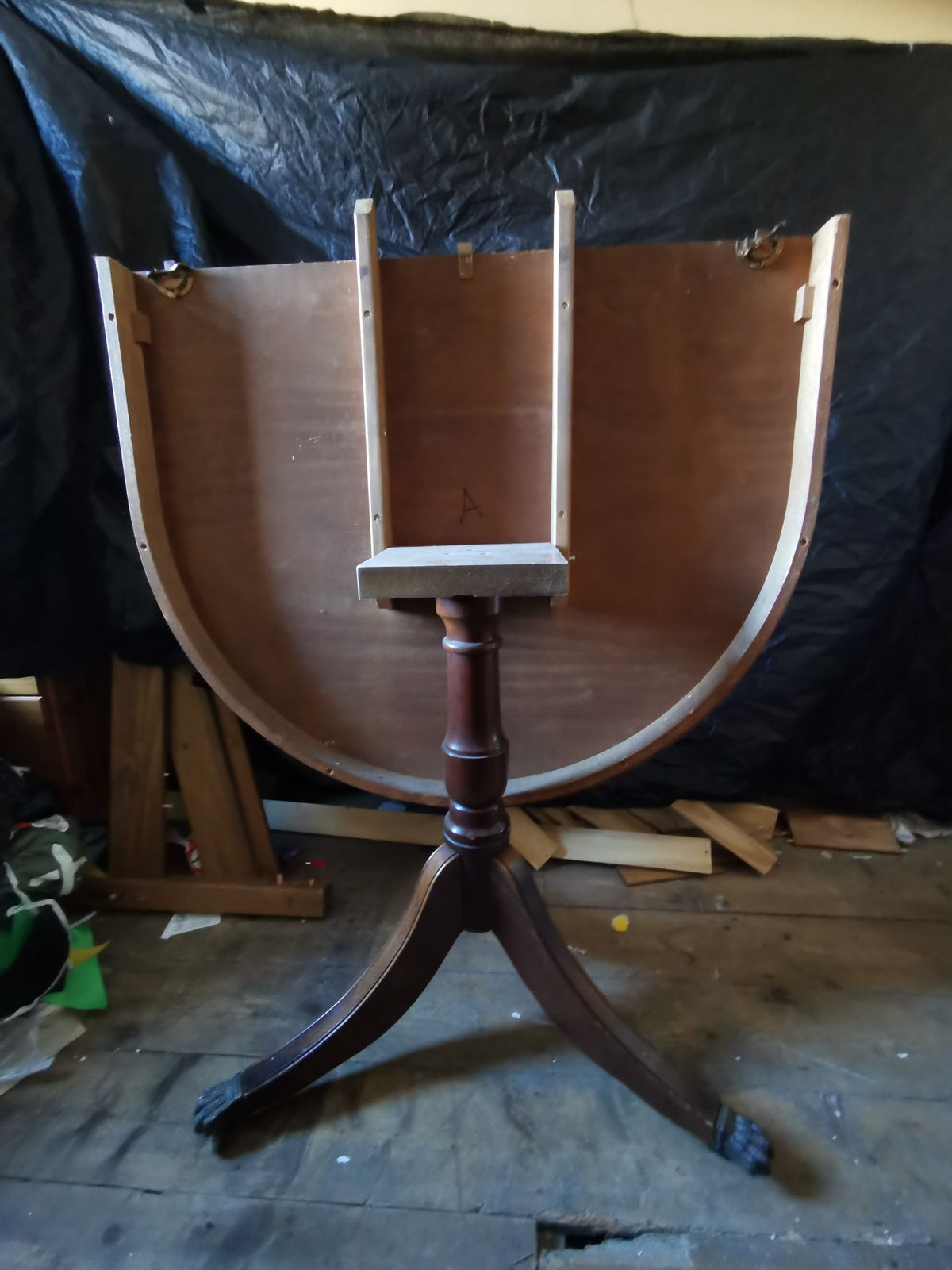 Twin Pedastal Dining Table. Lion Paw Castors With Extender photo for sale