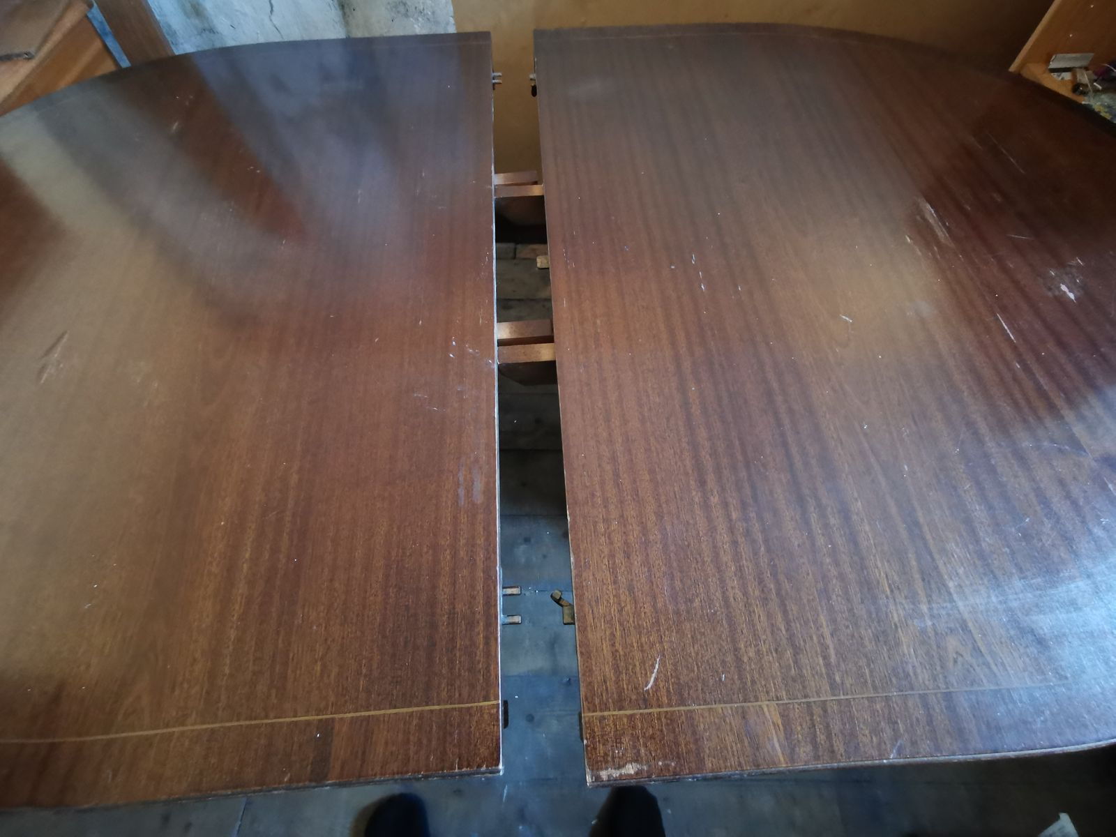 Twin Pedastal Dining Table. Lion Paw Castors With Extender photo 150.0