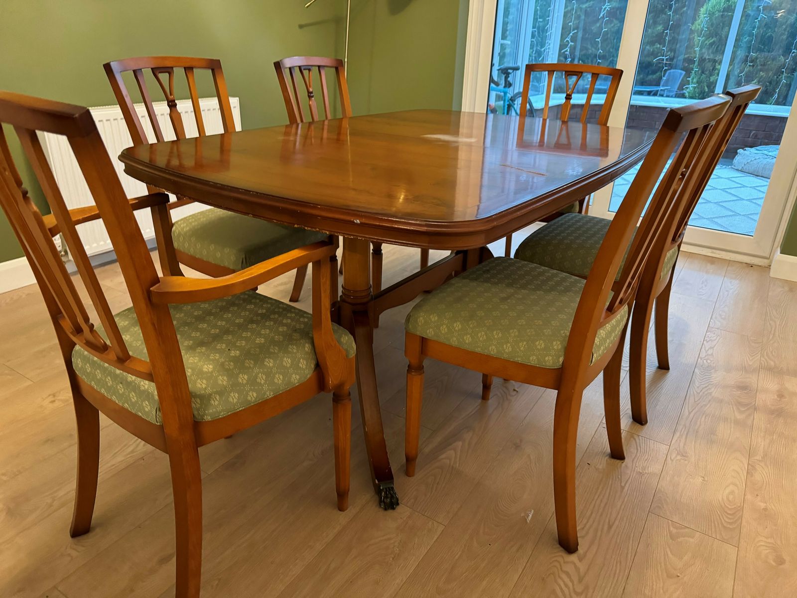 Vintage Yew Wood Twin Pedestal 6 To 8 Seat Extendable Table