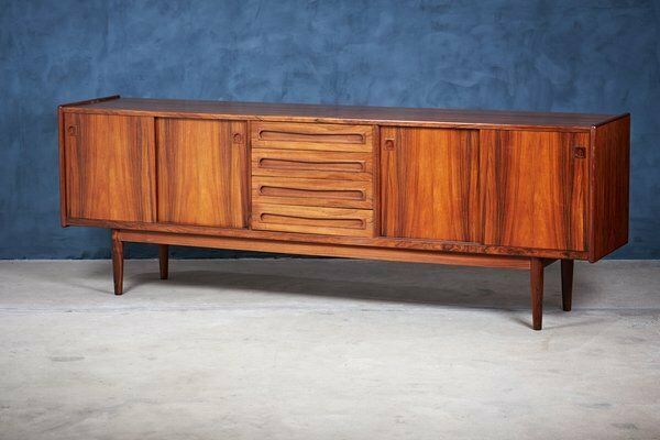Rozenhouten Dressoir Van Johannes Andersen Voor Uldum Furniture Factory, Jaren 1960 photo furniture