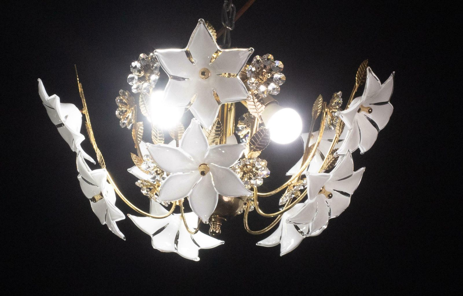 Charming Murano And Crystal Glass Vintage Ceiling Light White Flowers, 1970s photo Lighting