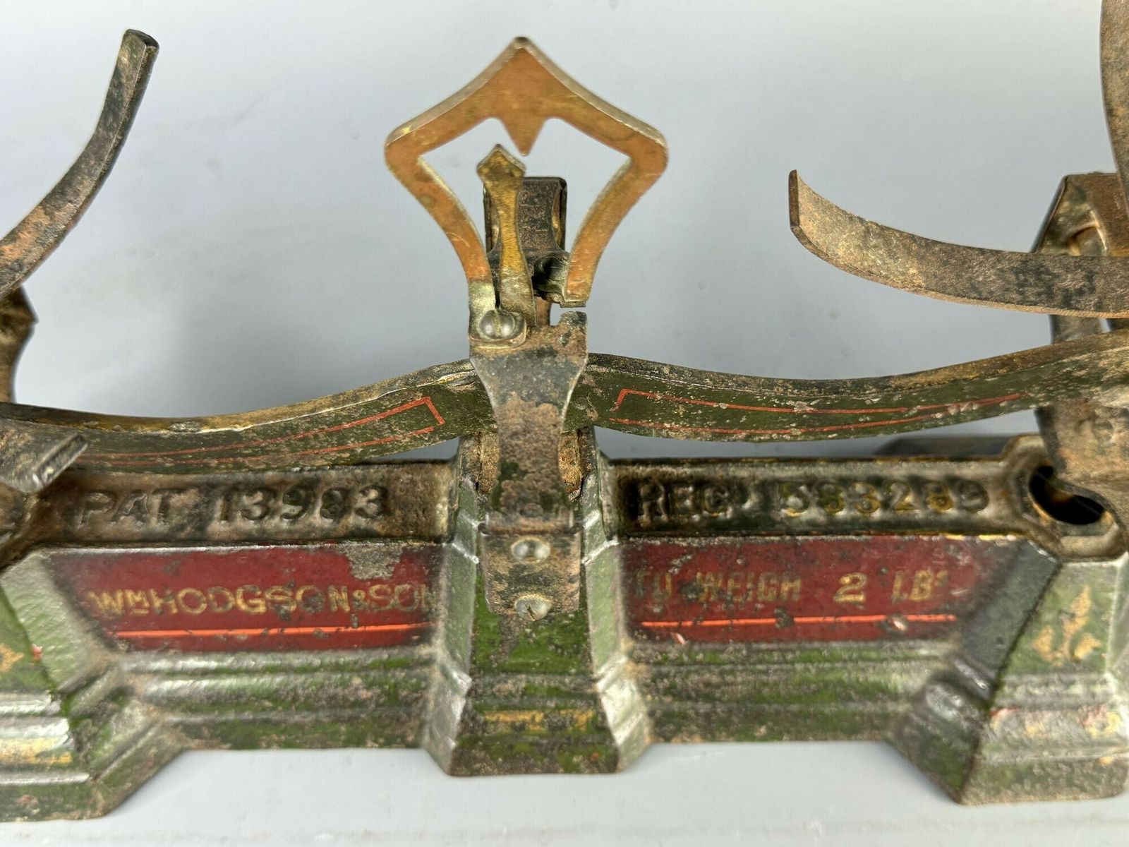 Antique Cast Iron & Brass Weighting Scales By Wm. Hodgson Salford, In Original Paint photo vintage