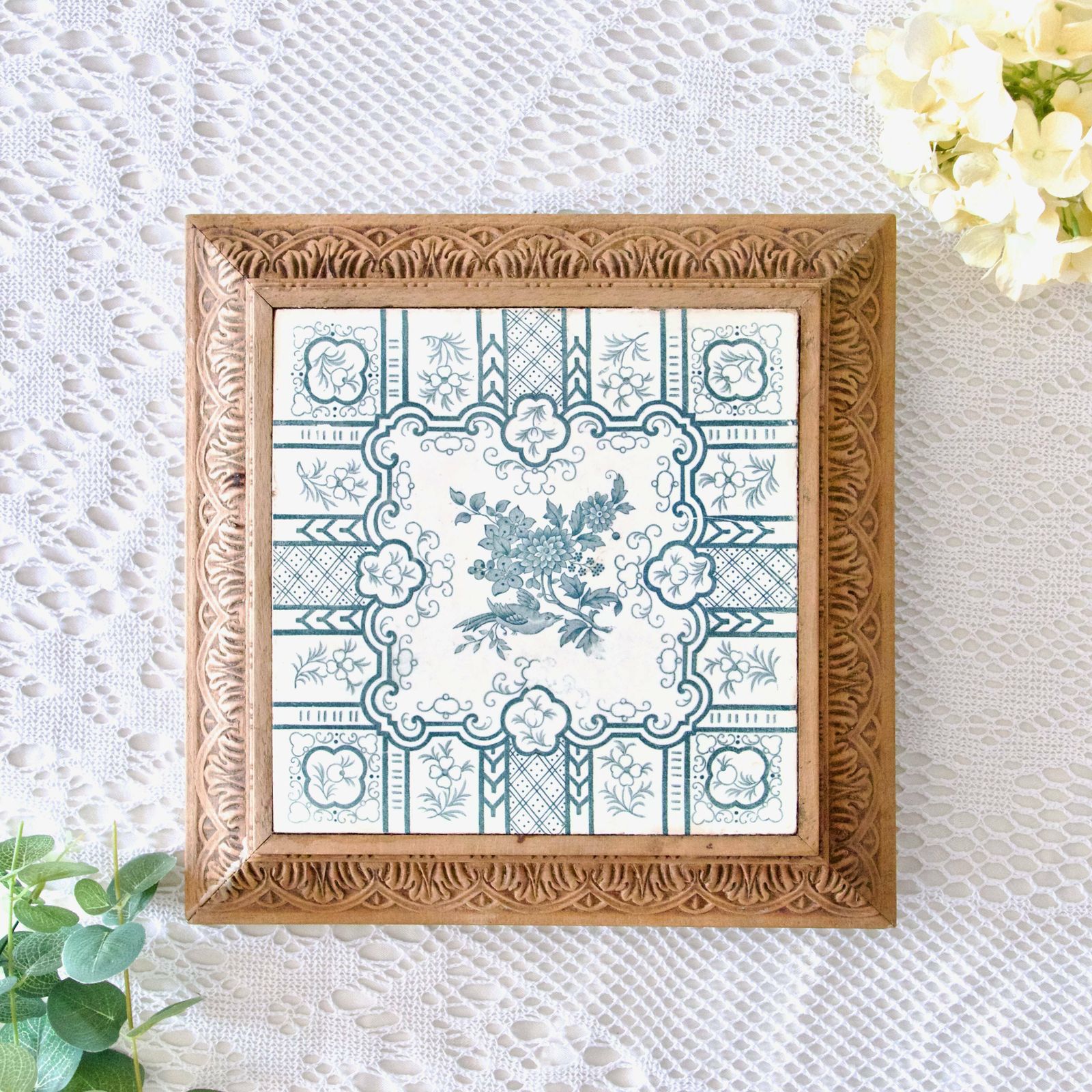 Very Large 19th Century Iron Earth Trivet Le Favori Oiseau photo furniture