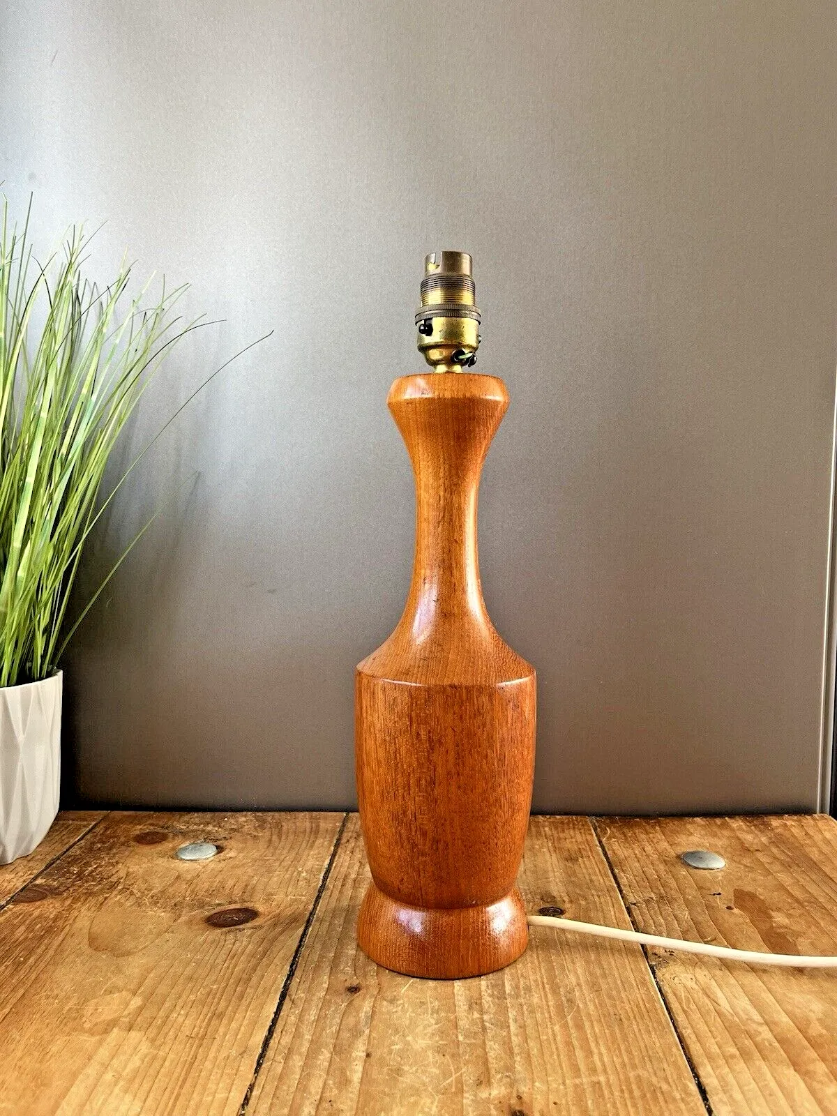 Mid Century 60's 70's Scandi Turned Teak Wooden Desk Bedside Light Table Lamp photo 125.0