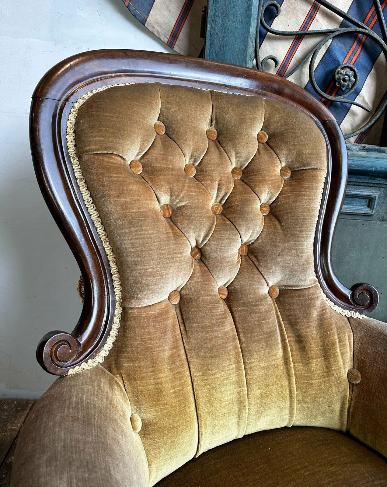 Beautiful English Velvet Chair W/ Mahogany Frame C.1910 photo Furniture