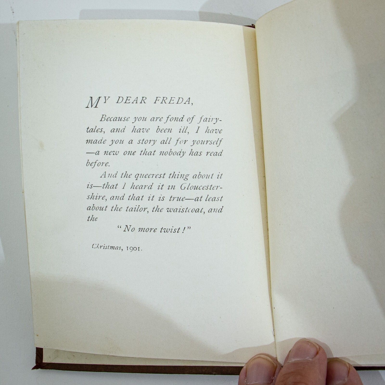 Beatrix Potter 1st Trade Edition ' The Tailor Of Gloucester' photo vintage