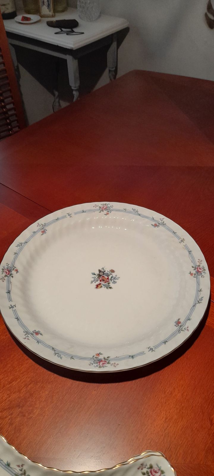 Stunning Minton Chartwell Additional Dinner Service Items. Large Chop/Serving Platter. Covered Vegetable Tureen. 6 Crescent Salad Plates Sandwich/Cake photo furniture
