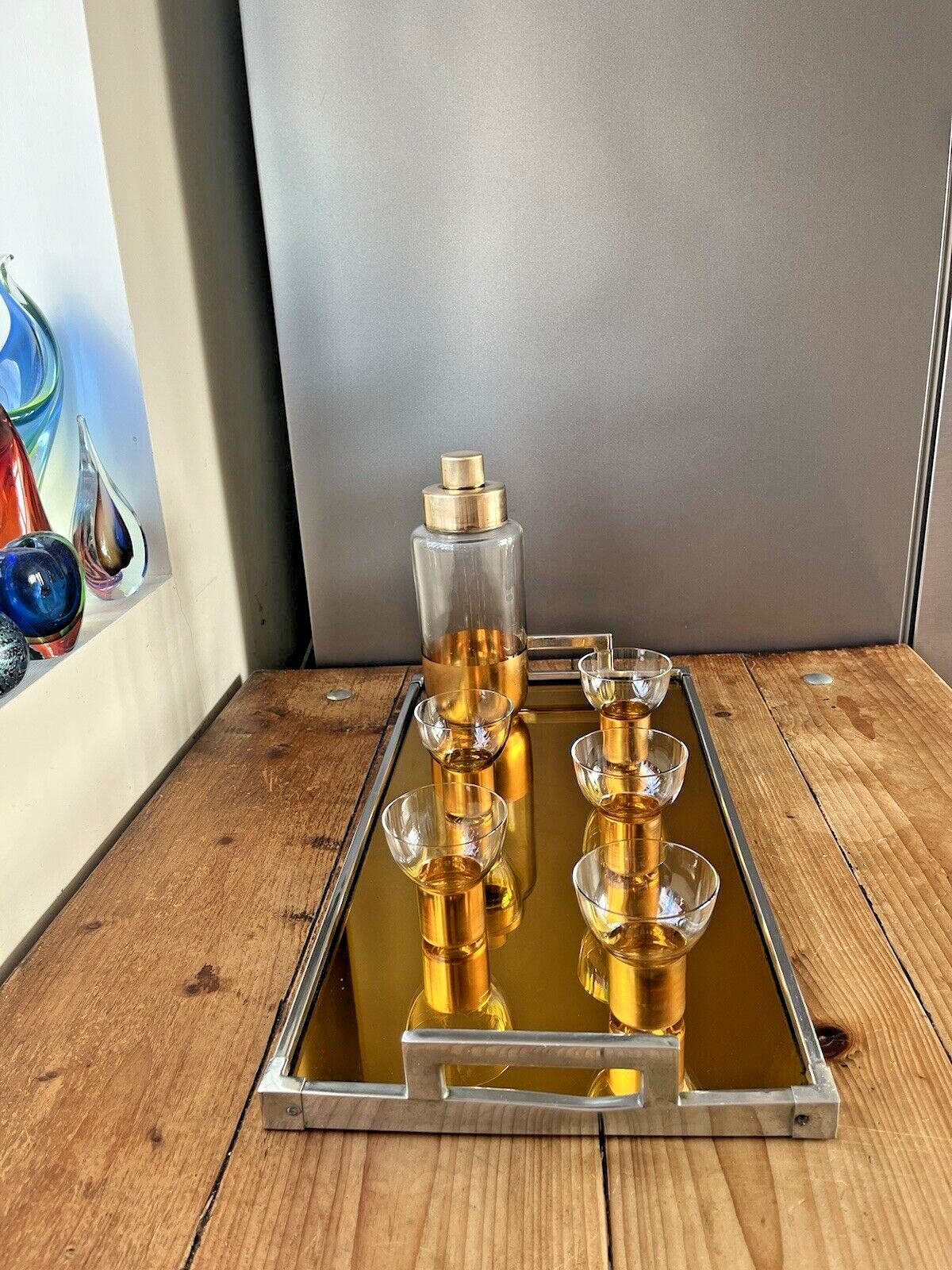 Antique Art Deco Gold Gilt Brass Cocktail Shaker Glasses & Servex Mirrored Tray photo vinterior